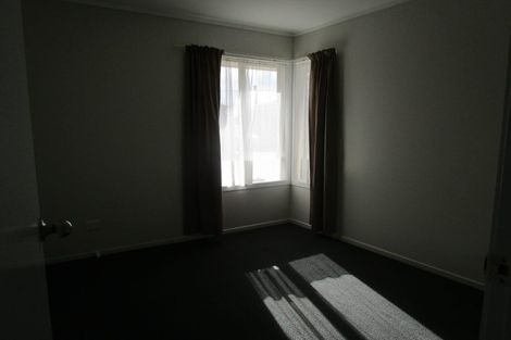 Photo of property in 4a Cross Street, Papakura, 2110