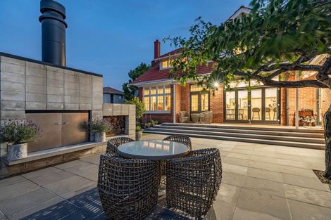 Photo of property in 15 Ings Avenue, Saint Clair, Dunedin, 9012