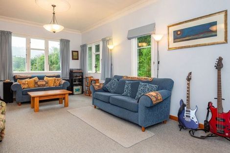 Photo of property in 4 Vennell Street, Brooklyn, Wellington, 6021