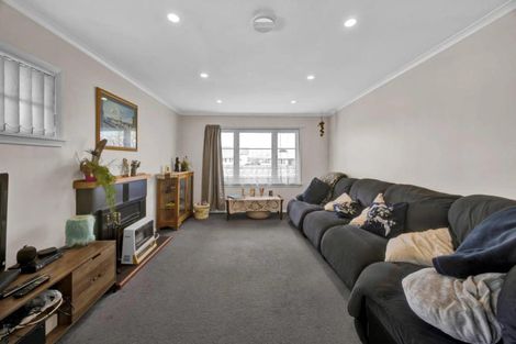 Photo of property in 124 Waihi Road, Hawera, 4610