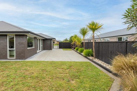 Photo of property in 8 Huka Heights Drive, Rangatira Park, Taupo, 3330