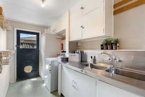 Photo of property in 1 Hawthorn Crescent, Stokes Valley, Lower Hutt, 5019