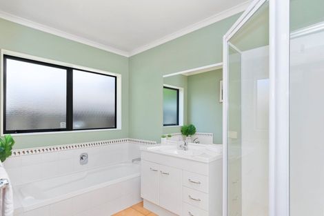 Photo of property in 6 Manor Park Drive, Pyes Pa, Tauranga, 3112