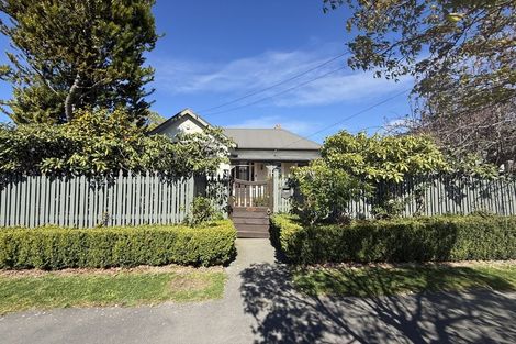 Photo of property in 14 Weston Road, St Albans, Christchurch, 8052