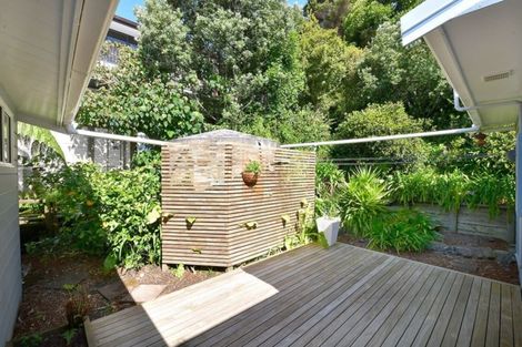 Photo of property in 56 Duncansby Road, Stanmore Bay, Whangaparaoa, 0932