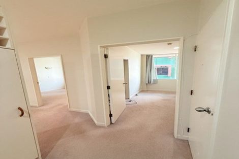 Photo of property in Terrace Tower Apartments, 8b/126 The Terrace, Wellington Central, Wellington, 6011