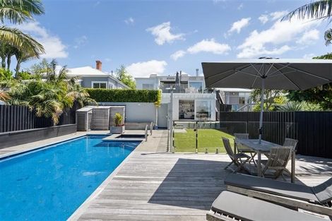 Photo of property in 258 Jervois Road, Herne Bay, Auckland, 1011