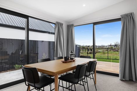 Photo of property in 43 Timara Crescent, Marshland, Christchurch, 8083