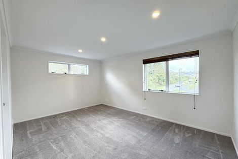 Photo of property in 2 Orowaru Avenue, Massey, Auckland, 0614