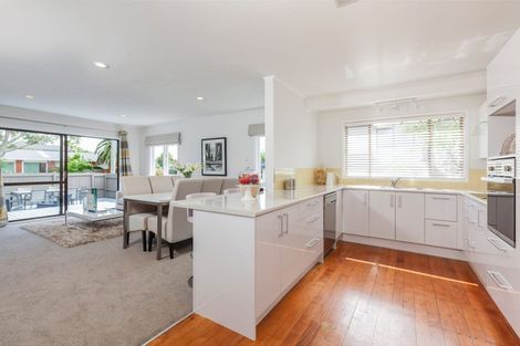 Photo of property in 1/30 Eastern Beach Road, Eastern Beach, Auckland, 2012