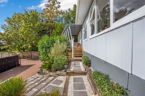 Photo of property in 2/64 Alton Avenue, Hillcrest, Auckland, 0627