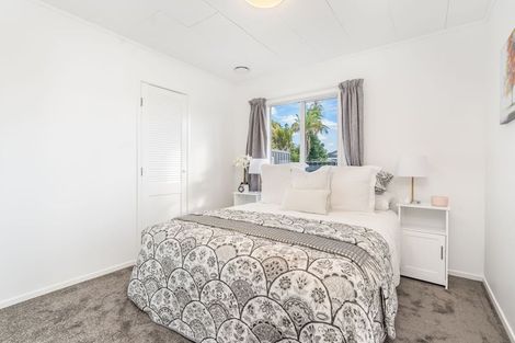 Photo of property in 4 Silverstone Place, Henderson, Auckland, 0612