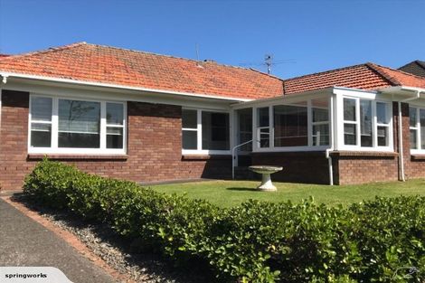 Photo of property in 22 Bowling Avenue, Epsom, Auckland, 1023