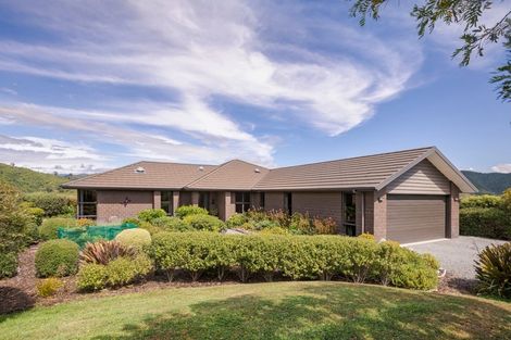 Photo of property in 9 Angus Way, Nikau Valley, Paraparaumu, 5032