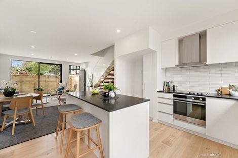 Photo of property in 11/13 Fancourt Street, Karori, Wellington, 6012