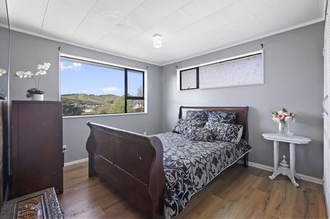 Photo of property in 28 Beaumaris Crescent, Ascot Park, Porirua, 5024
