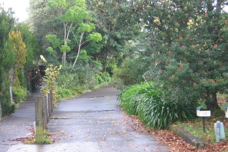 Photo of property in 13 Lilian Place, Farm Cove, Auckland, 2012