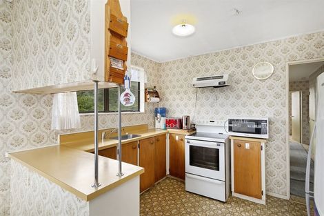 Photo of property in 23 Nassau Avenue, Grenada North, Wellington, 5028