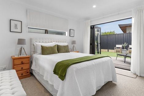 Photo of property in 6 Terrace Avenue, Mount Maunganui, 3116