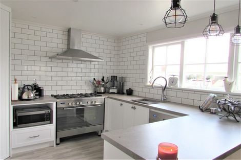 Photo of property in 35 Tama Street, Alicetown, Lower Hutt, 5010