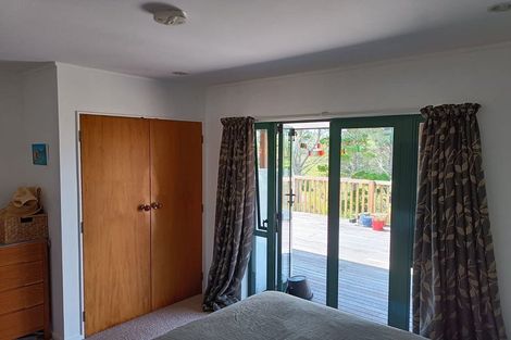 Photo of property in 67 Anzac Road, Waitakere, Auckland, 0816