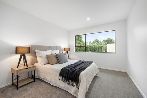 Photo of property in 2/60 Cherry Road, Bucklands Beach, Auckland, 2014