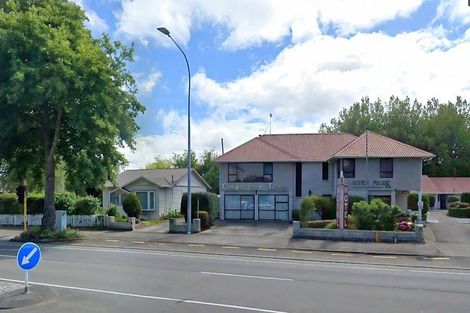 Photo of property in 243 Fitzherbert Avenue, West End, Palmerston North, 4410