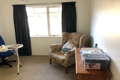 Photo of property in 9 Fytfield Place, Paraparaumu, 5032
