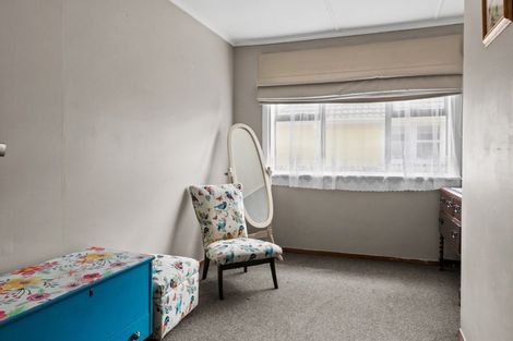 Photo of property in 30 Churchill Street, Waipukurau, 4200
