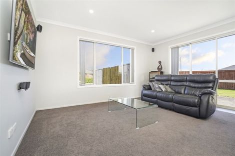 Photo of property in 4 Waltham Place, Rototuna North, Hamilton, 3210