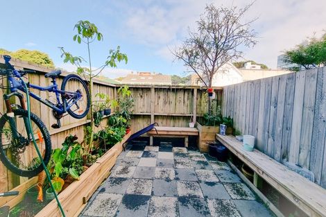 Photo of property in 16/31 Princess Terrace, Newtown, Wellington, 6021