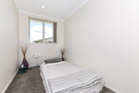 Photo of property in 11 Chayward Place, Mangere, Auckland, 2022