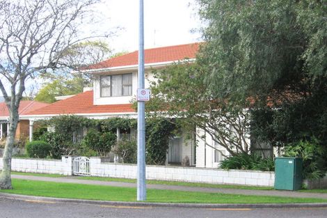 Photo of property in 24 Selwyn Street, Tauranga, 3110