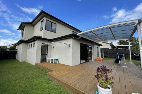 Photo of property in 12 Oakville Avenue, Flat Bush, Auckland, 2016