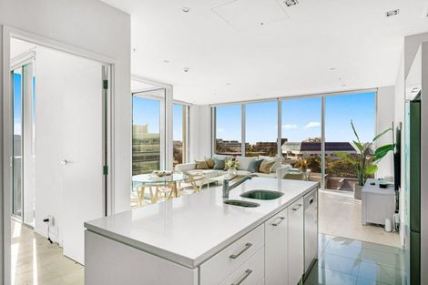Photo of property in Sentinel Apartments, 601/3 Northcroft Street, Takapuna, Auckland, 0622