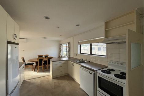 Photo of property in 2/37 Riverside Road, Orewa, 0931