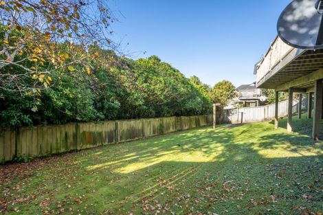 Photo of property in 18 Amesbury Drive, Churton Park, Wellington, 6037