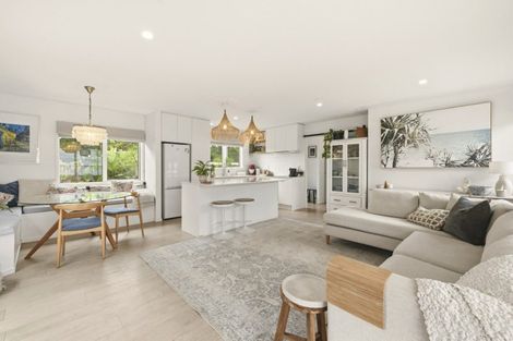 Photo of property in 5 Marjorie Lane, Papamoa Beach, Papamoa, 3118