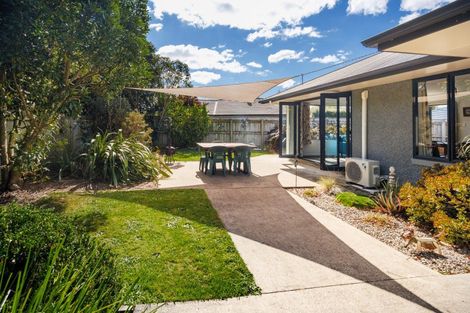 Photo of property in 6 Waipatere Court, Ashhurst, 4810