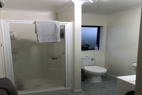 Photo of property in 91 Moyrus Crescent, East Tamaki Heights, Auckland, 2016