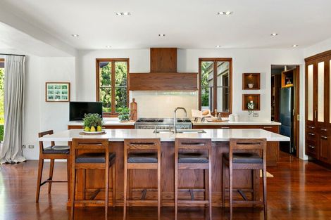 Photo of property in 137 Onetaunga Road, Chatswood, Auckland, 0626