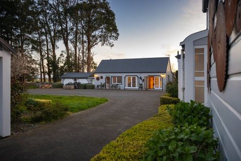 Photo of property in 98 Taonui Road, Aorangi, Feilding, 4775
