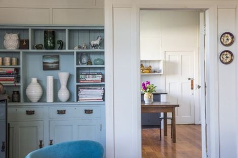 Photo of property in 45 Napier Terrace, Hospital Hill, Napier, 4110