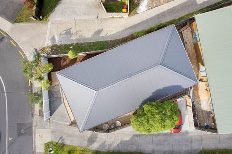 Photo of property in 21a Nirmal Place, Sunnyvale, Auckland, 0612