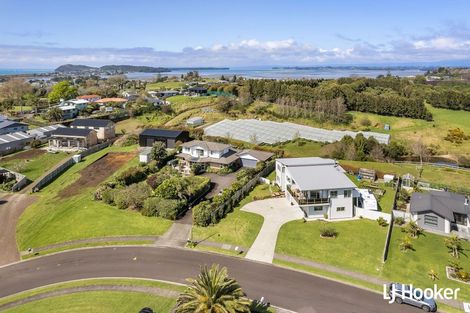 Photo of property in 17 Athenree Heights, Athenree, Waihi Beach, 3177