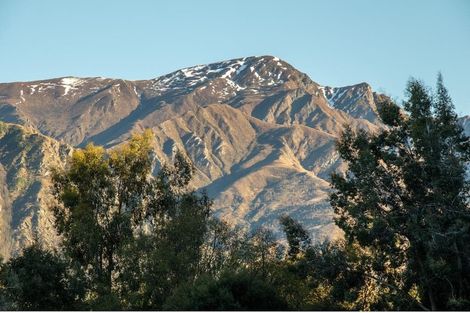 Photo of property in 68 Hogans Gully Road, Arrowtown, 9371