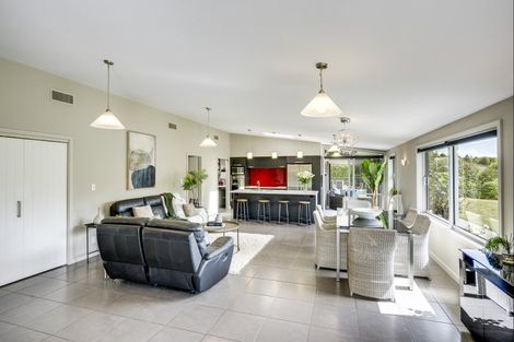 Photo of property in 35 Sandown Lane, Havelock North, 4130