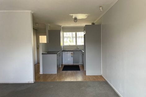 Photo of property in 1/1369 Dominion Extension, Mount Roskill, Auckland, 1041