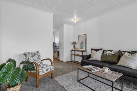 Photo of property in 4c Owens Terrace, Upper Riccarton, Christchurch, 8041