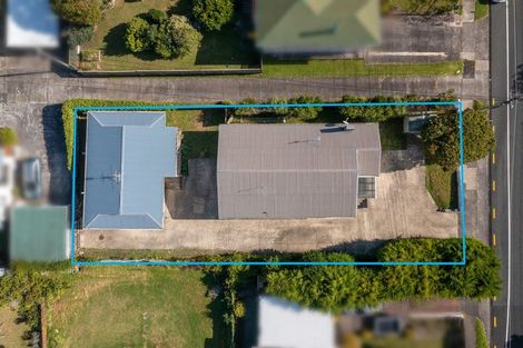Photo of property in 199 Chivalry Road, Glenfield, Auckland, 0629